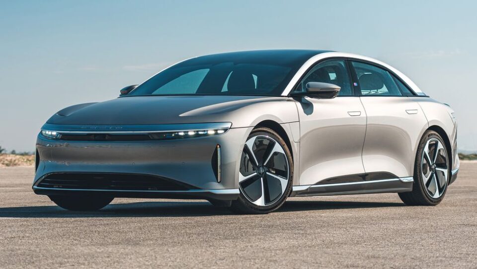 electric vehicles in the UAE