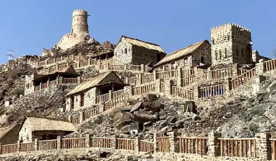 Najd Al Maqsar Village