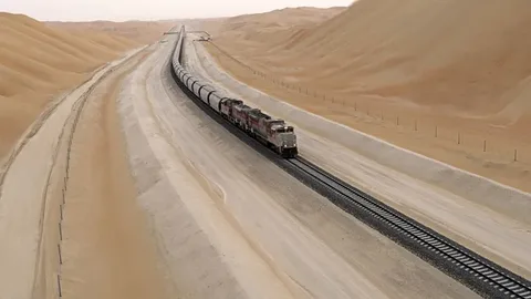 Mleiha Road Closure for Etihad Rail Construction