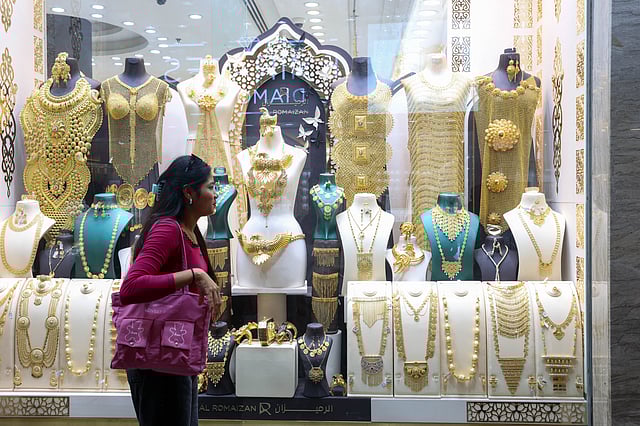 Dubai Gold Price High Nears Record as Festival Season Starts