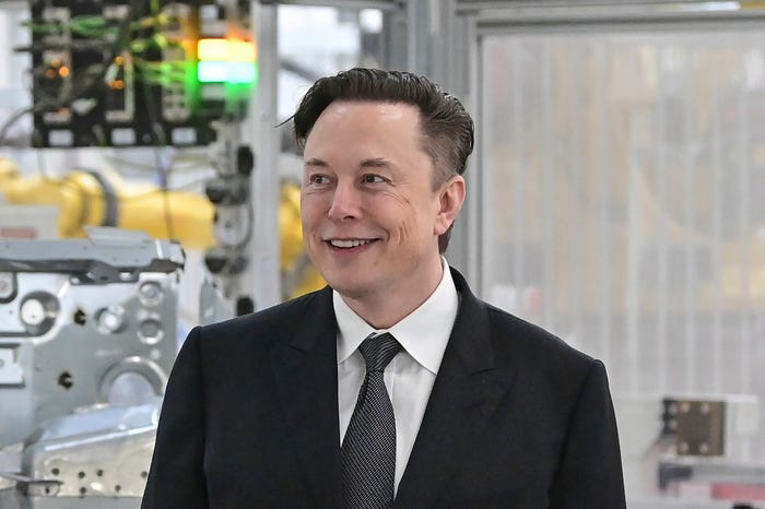 SpaceX shares jump trillionaire