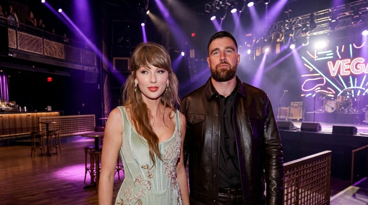 Taylor Swift Travis Kelce together