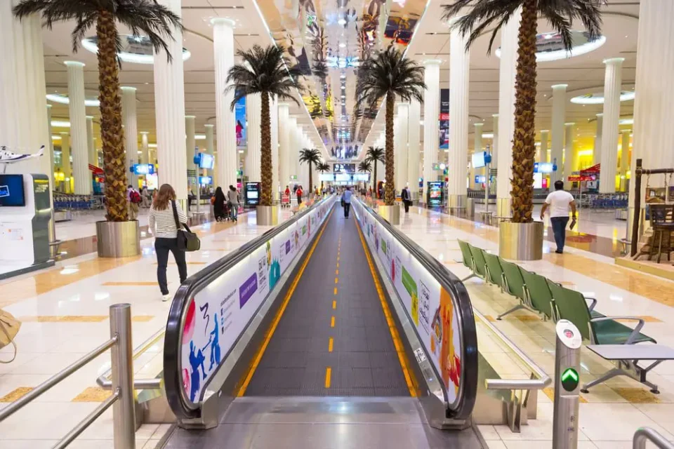 Dubai Airports Mobile System
